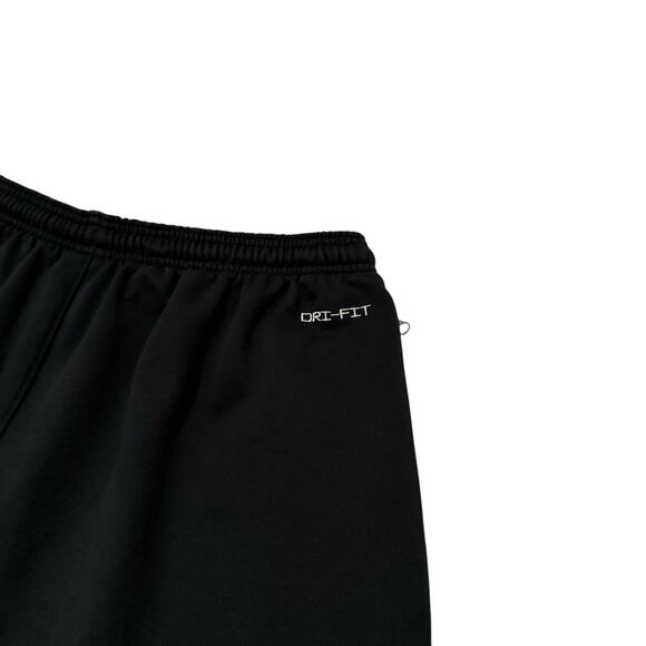 Nike Standard Issue Shorts 9" Men’s XL DQ5712-010 French Terry Basketball Black - Picture 4 of 7